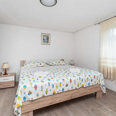 Apartman Hrvatic Podglavica