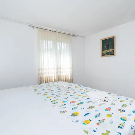 Apartment Hrvatic *