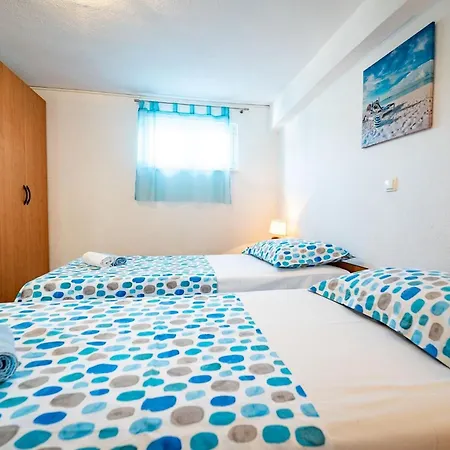 Hrvatic Apartman *