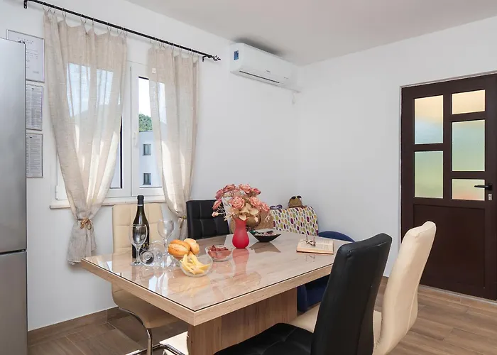 Hrvatic * Podglavica